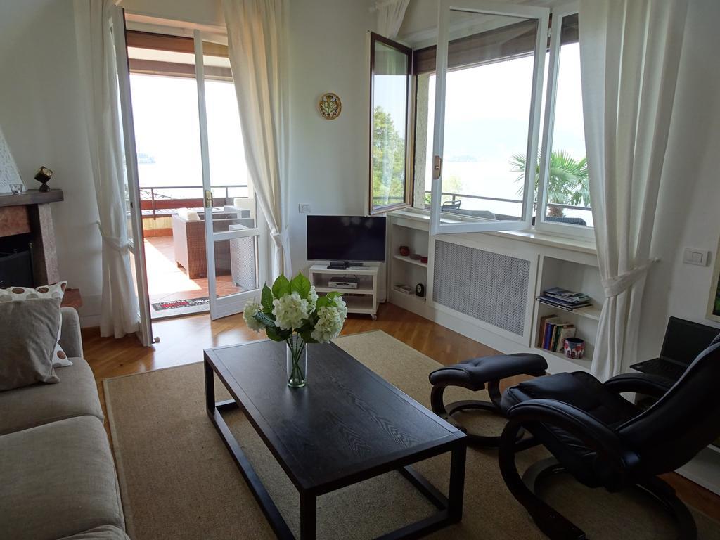 Vista Lago Apartment Stresa Bilik gambar